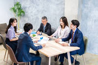 有給インターンについて