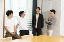MOZU株式会社の企画インターン
